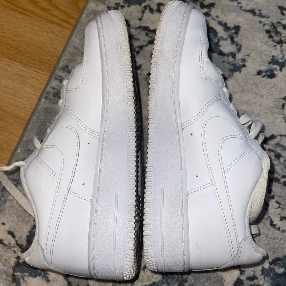 Nike air force 1s white